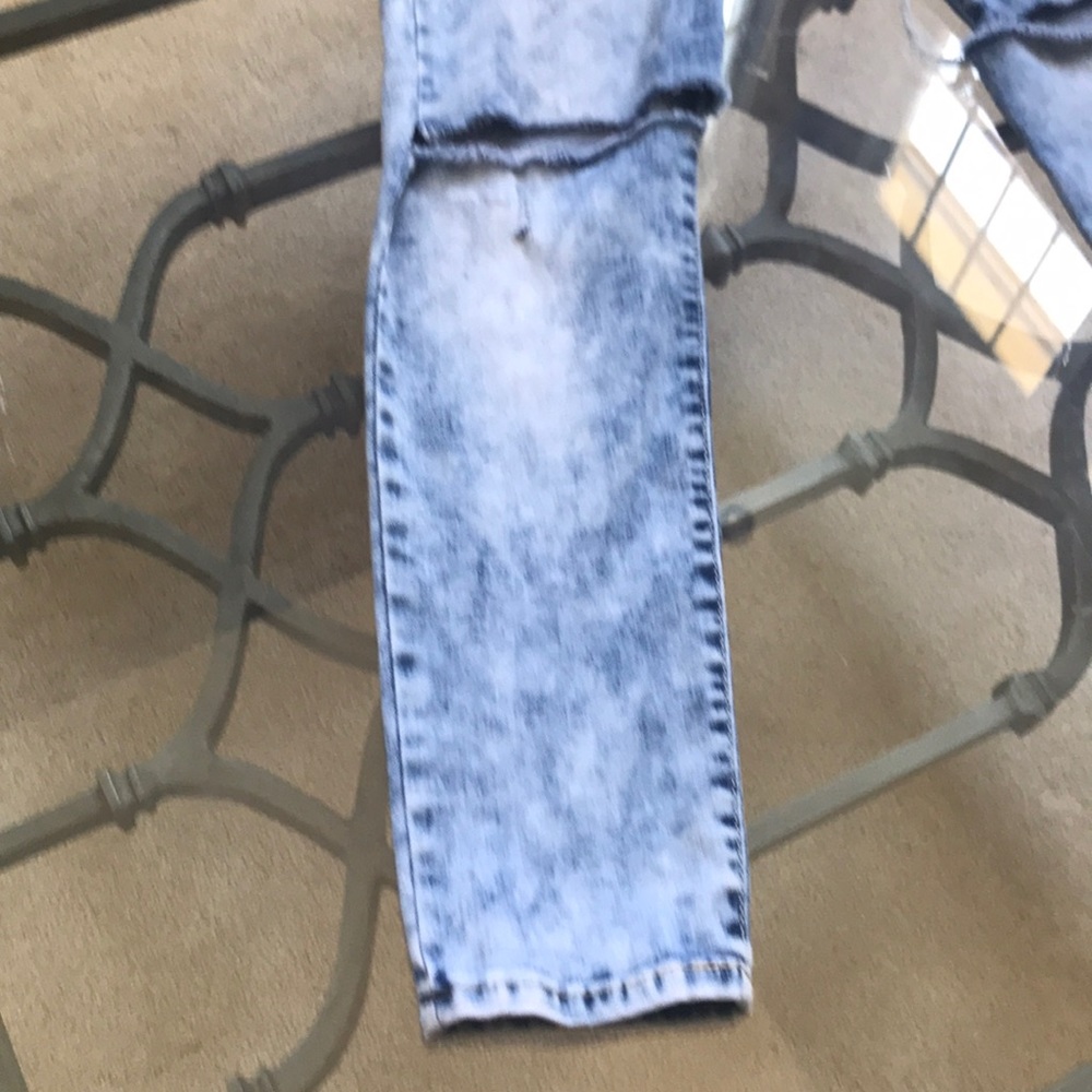 Jeans - Picture 2 of 4